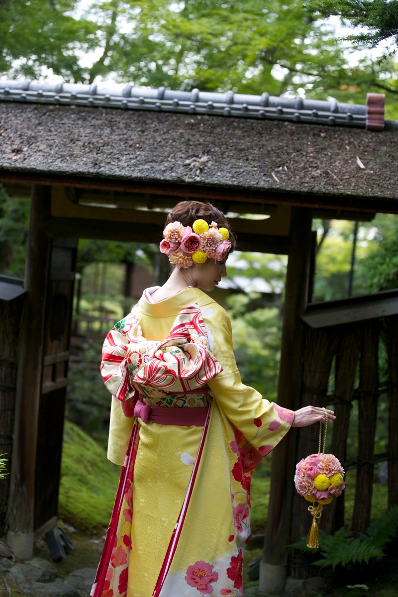 結婚式におすすめ！高貴な黒引振袖✺ | 京都/タガヤ和婚礼