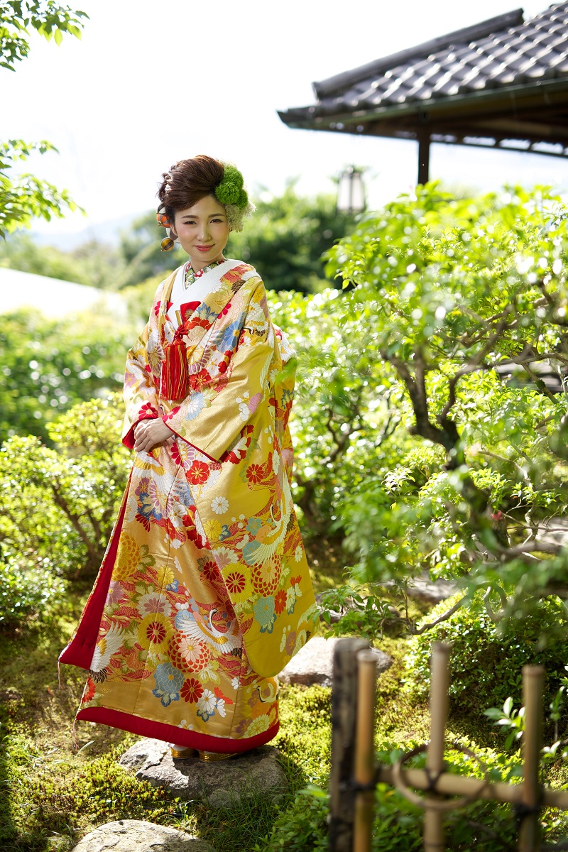 日本人に愛されてきた古典柄＊色打掛 | 京都/タガヤ和婚礼