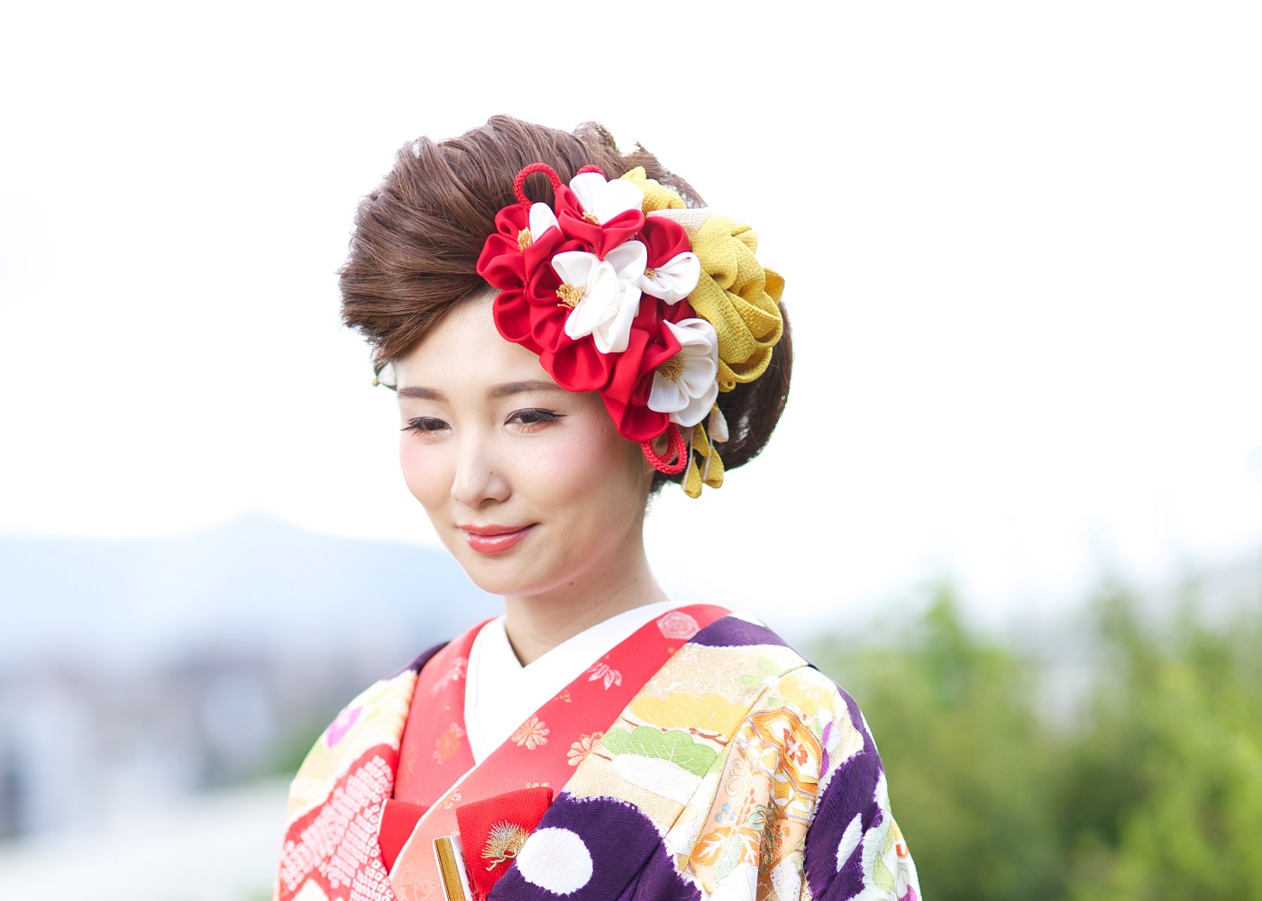 モダンな雰囲気が素敵な色打掛 京都 タガヤ和婚礼