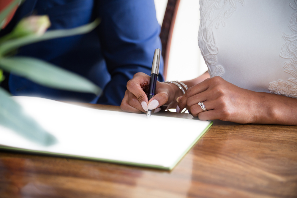 婚姻届はダウンロードで入手できる サイズは 用紙は 京都 タガヤ和婚礼